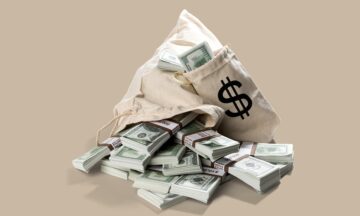 Unlocking Financial Freedom: Top Tips for Smart Investments in 2023