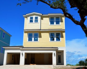 Mortgage Rates Drop: Time to Refinance and Save Big on Your Home Loan!