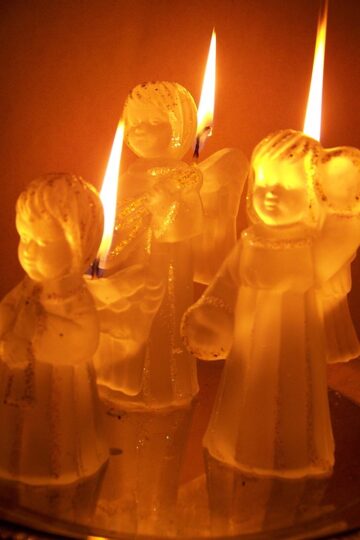 Markets React: Breaking Down Today’s Candlestick Signals for Investors